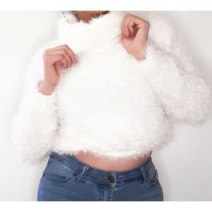 Fluffy White Turtle Neck NEW